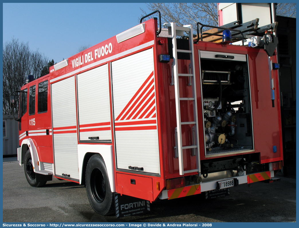 VF 18988
Corpo Nazionale Vigili del Fuoco
Iveco Magirus EuroFire 150E27 I serie
Ricondizionato Fortini S.r.l.
Parole chiave: VVF;V.V.F.;Corpo;Nazionale;Vigili;del;Fuoco;AutoPompaSerbatoio;APS;A.P.S.;Iveco;Magirus;EuroFire;150E27