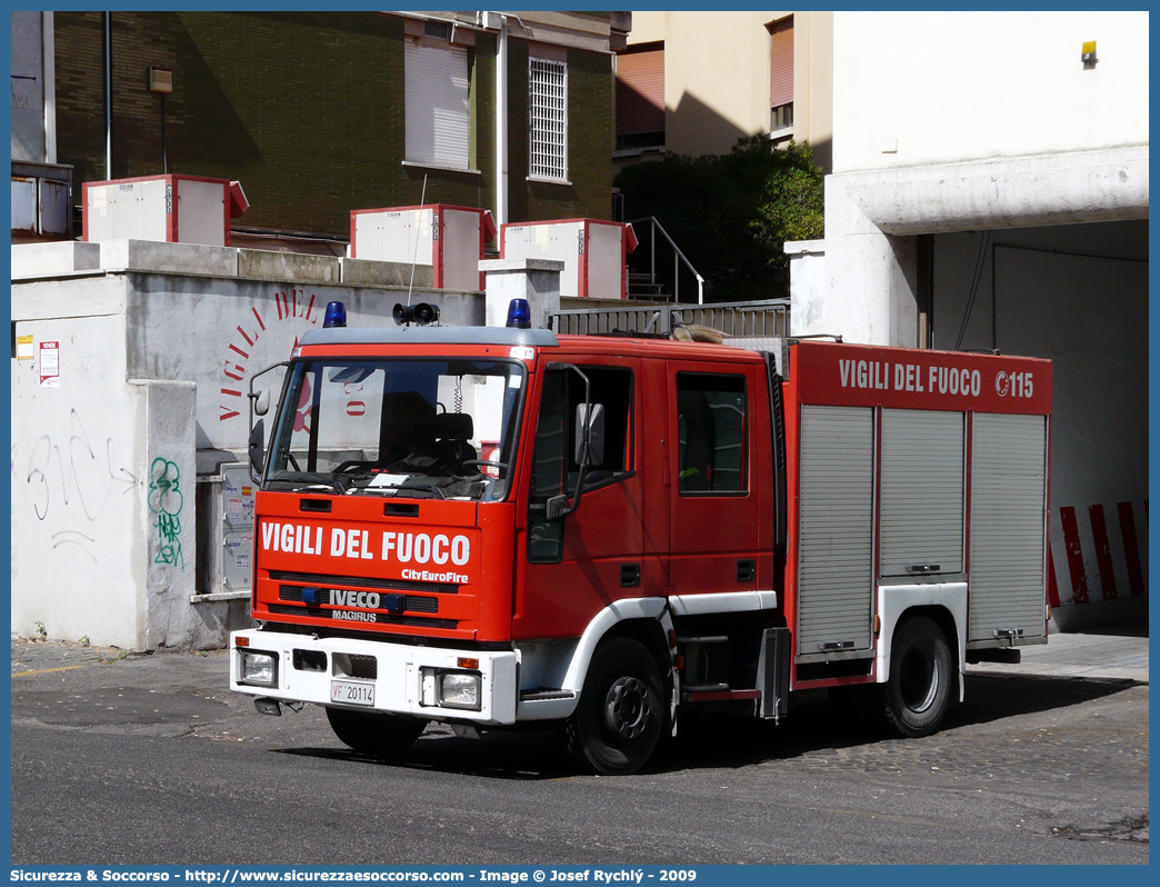 VF 20114
Corpo Nazionale Vigili del Fuoco
Iveco Magirus CityEuroFire
100E21 I serie
Parole chiave: VVF;V.V.F.;Corpo;Nazionale;Vigili;del;Fuoco;AutoPompaSerbatoio;APS;A.P.S.;Iveco;Magirus;EuroFire;100E21