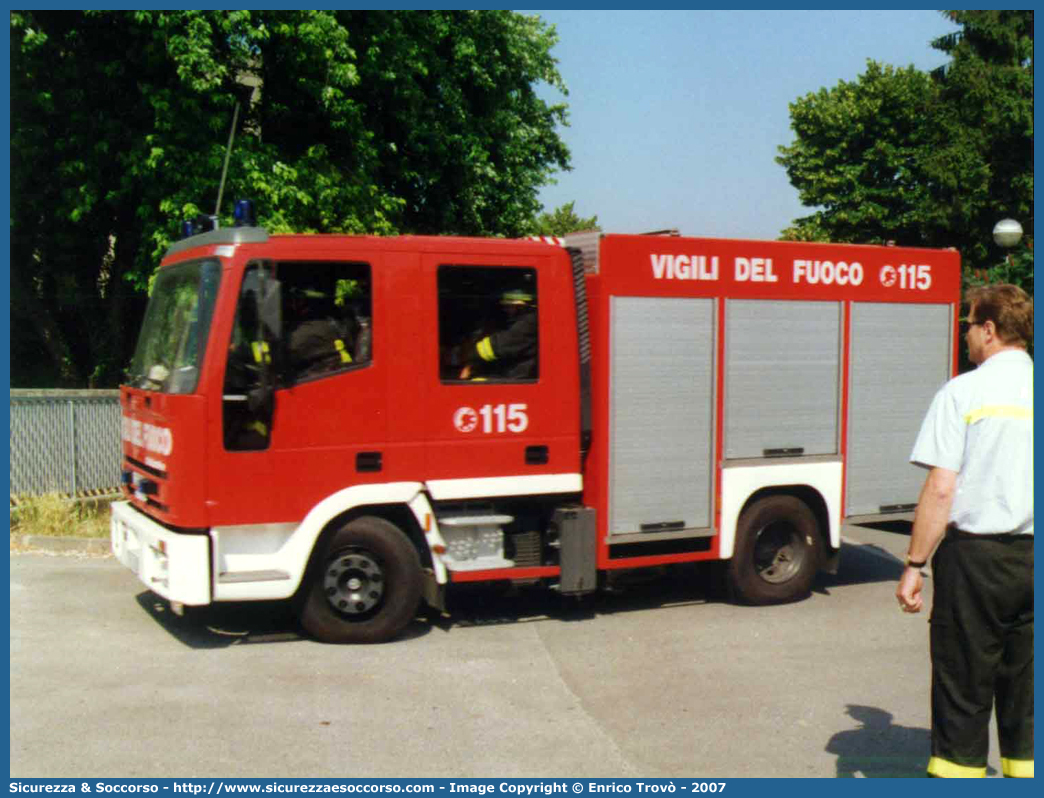 VF 20893
Corpo Nazionale Vigili del Fuoco
Iveco Magirus CityEuroFire
100E21 I serie
Parole chiave: Corpo;Nazionale;Vigili del Fuoco;Vigili;Fuoco;AutoPompaSerbatoio;APS;AutoPompa;Iveco;Magirus;EuroFire;100E21 I serie;VF;20893