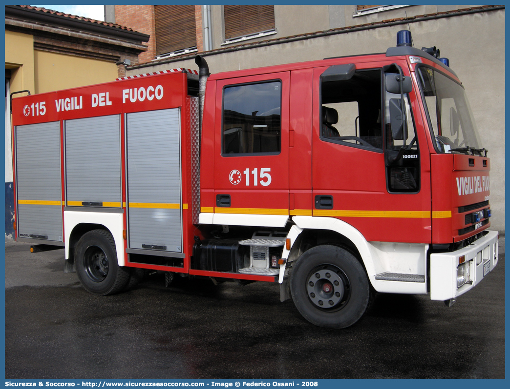 VF 20895
Corpo Nazionale Vigili del Fuoco
Iveco Magirus CityEuroFire
100E21 I serie
Parole chiave: VVF;V.V.F.;Corpo;Nazionale;Vigili;del;Fuoco;AutoPompaSerbatoio;APS;A.P.S.;Iveco;Magirus;EuroFire;100E21