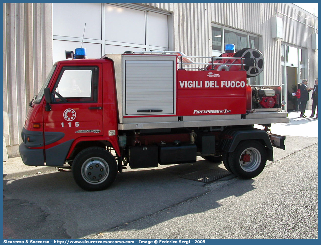 -
Corpo Nazionale Vigili del Fuoco
Effedi Gasolone 35
Allestitore BAI S.r.l.
Parole chiave: VVF;V.V.F.;Corpo;Nazionale;Vigili;del;Fuoco;AutoPompaSerbatoio;APS;AutoPompa;Effedi;Gasolone;35