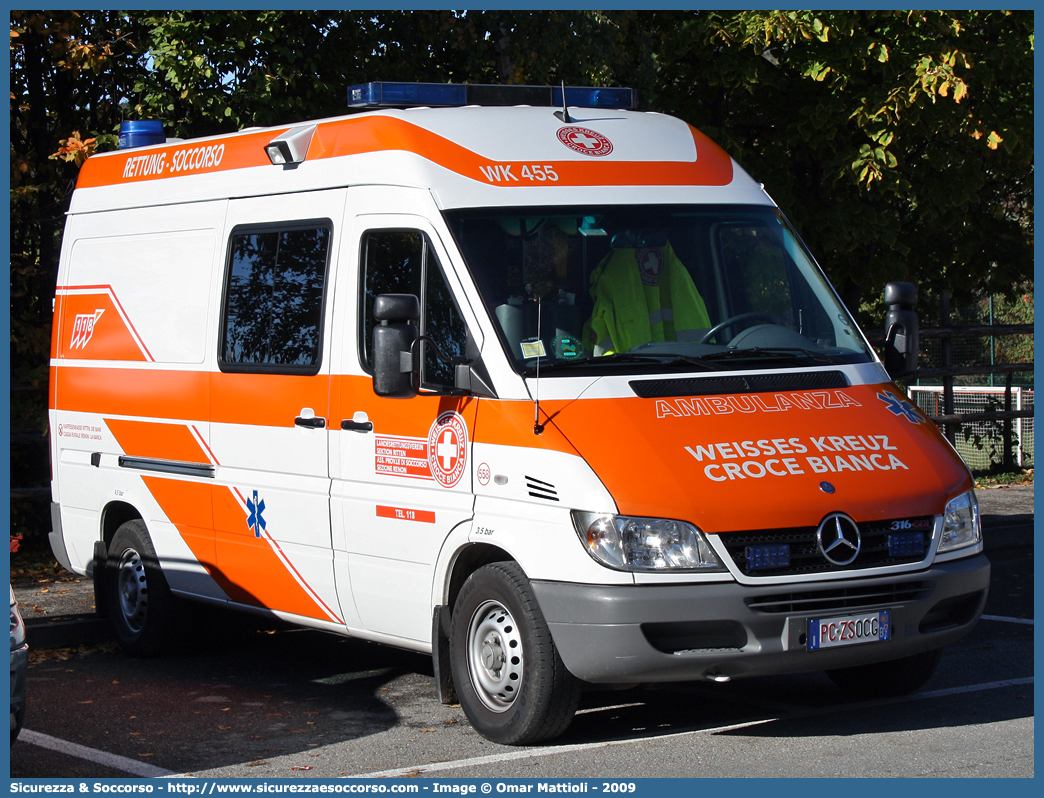 558 (WK 455)
Croce Bianca - Weisses Kreuz
Sezione di Renon - Sektion Ritten
Mercedes Benz Sprinter I serie restyling
Parole chiave: Croce Bianca;Weisses Kreuz;WK;Sezione;Renon;Sektion;Ritten;Mercedes;Sprinter