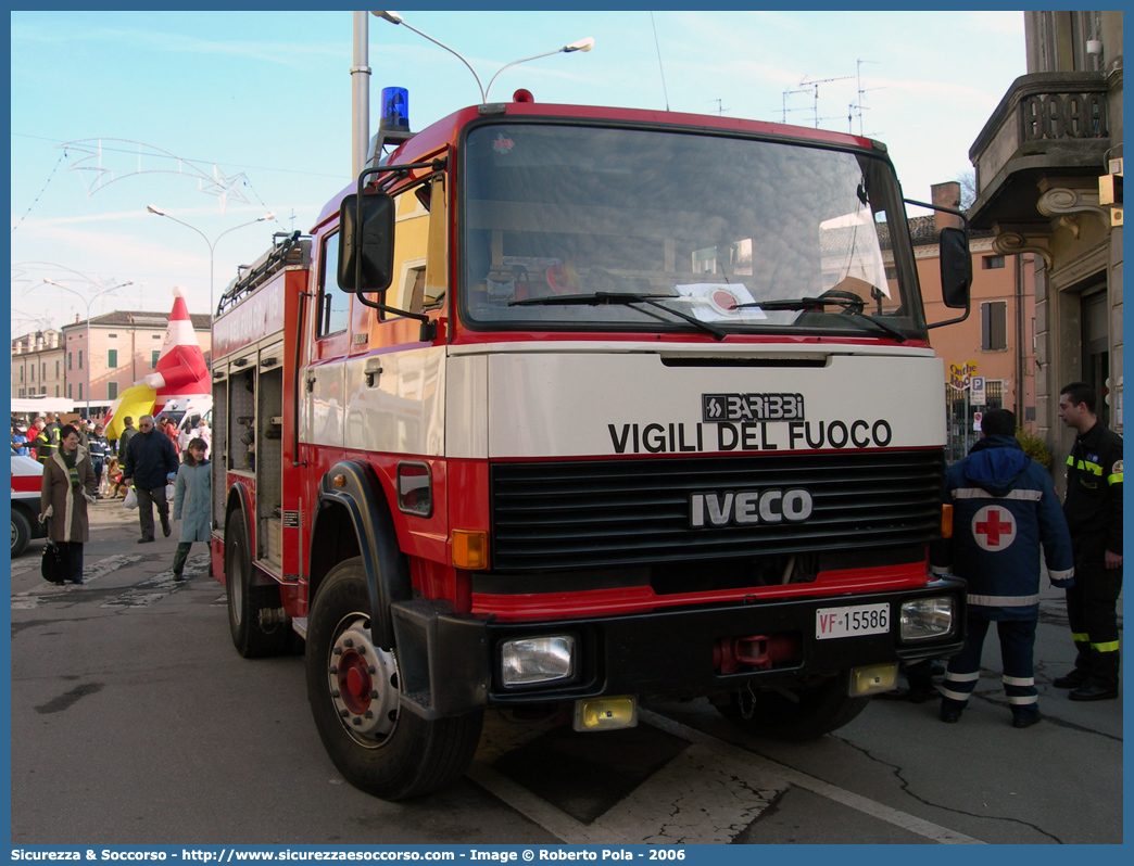 VF 15586
Corpo Nazionale Vigili del Fuoco
Iveco 180-24
Allestitore Baribbi S.p.A.
Parole chiave: Corpo;Nazionale;Vigili del Fuoco;Vigili;Fuoco;AutoPompaSerbatoio;APS;AutoPompa;Iveco;180;180 - 24;180-24;Baribbi