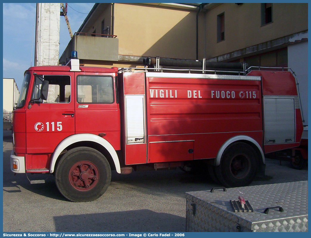 VF 14138
Corpo Nazionale Vigili del Fuoco
Iveco 160NC
Allestitore Baribbi S.p.A.
Parole chiave: VVF;V.V.F.;Corpo;Nazionale;Vigili;del;Fuoco;ABP;A.B.P.;AutoBottePompa;AutoBotte;Fiat;Iveco;160NC;160;NC