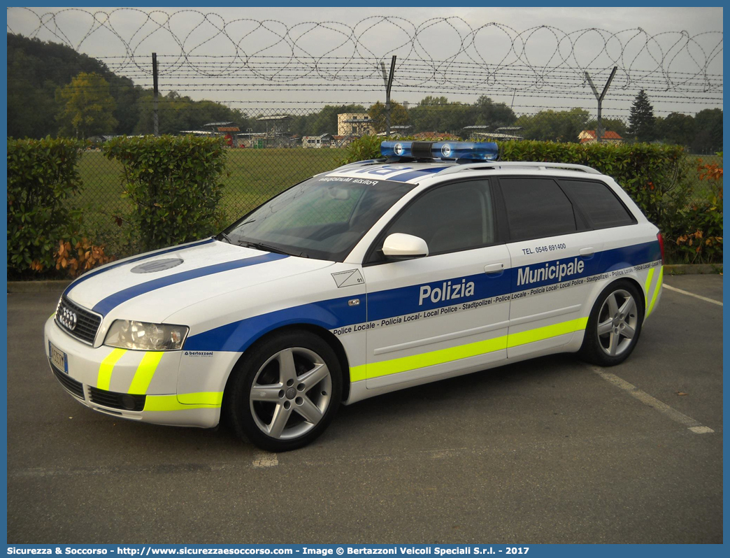 -
Polizia Municipale
Unione Comuni
della Romagna Faentina
Audi A4 Avant II serie
Allestitore Bertazzoni S.r.l.
Parole chiave: Polizia;Locale;Municipale;Unione;Romagna;Faentina;Faenza;Brisighella;Casola Valsenio;Castel Bolognese;Riolo Terme;Solarolo;Audi;A4;Avant;Bertazzoni