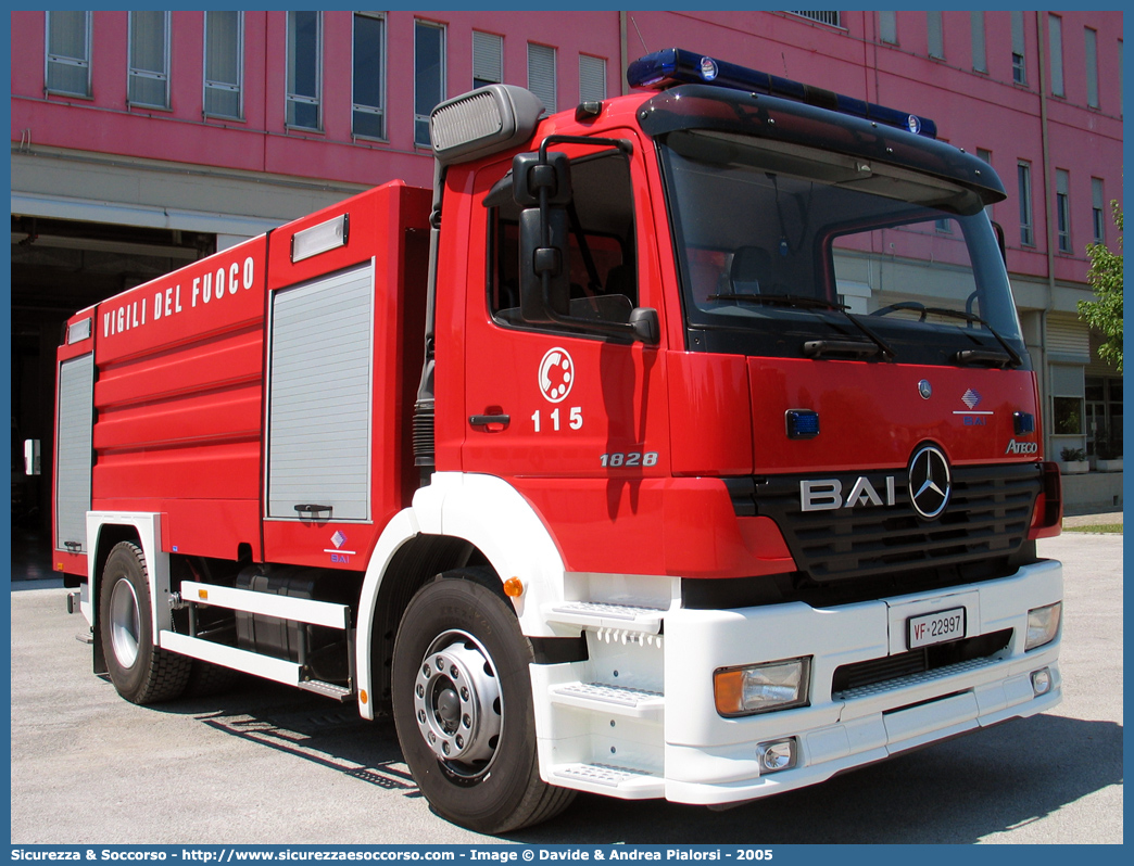 VF 22997
Corpo Nazionale Vigili del Fuoco
Mercedes Benz Atego 1828 I serie restyling
Allestitore BAI S.r.l.
Parole chiave: VVF;V.V.F.;Corpo;Nazionale;Vigili;del;Fuoco;ABP;A.B.P.;AutoBottePompa;AutoBotte;Mercedes Benz;Atego;1828;BAI;B.A.I.