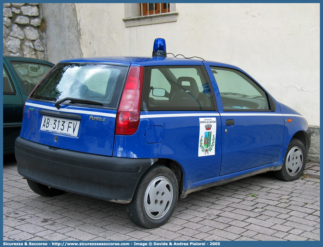 -
Polizia Locale
Comune di Borca di Cadore
Fiat Punto I serie
Parole chiave: Polizia;Locale;Municipale;Borca di Cadore;Fiat;Punto