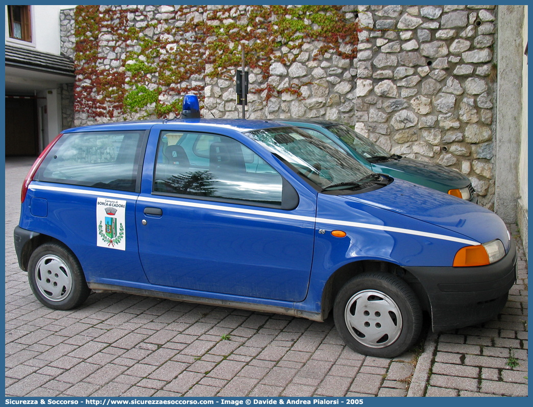 -
Polizia Locale
Comune di Borca di Cadore
Fiat Punto I serie
Parole chiave: Polizia;Locale;Municipale;Borca di Cadore;Fiat;Punto