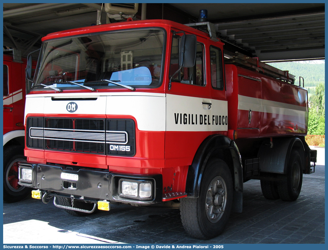 VF 10869
Corpo Nazionale Vigili del Fuoco
OM 155
Allestitori Baribbi S.p.A.
Parole chiave: Corpo;Nazionale;Vigili del Fuoco;Vigili;Fuoco;ABP;A.B.P.;AutoBottePompa;AutoBotte;OM;155;Baribbi