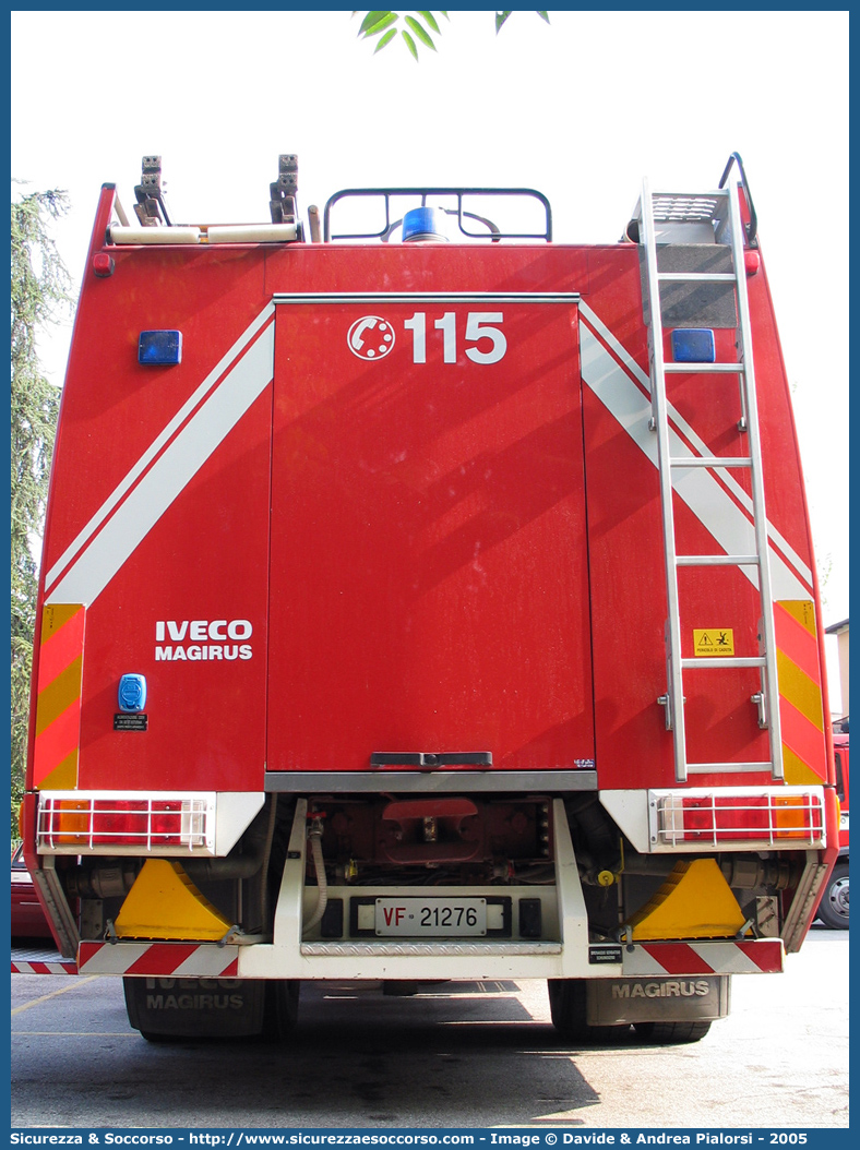 VF 21276
Corpo Nazionale Vigili del Fuoco
Iveco Magirus EuroTech 190E31
"Firetech"
Parole chiave: VVF;V.V.F.;Corpo;Nazionale;Vigili;del;Fuoco;AutoPompaSerbatoio;APS;A.P.S.;Iveco;Magirus;EuroTech;FireTech;190E31