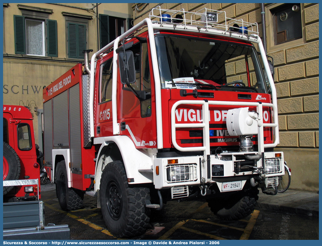 VF 21941
Corpo Nazionale Vigili del Fuoco
Iveco Magirus EuroCargo 
140E24 4x4 I serie "Grizzly"
Parole chiave: VVF;V.V.F.;Corpo;Nazionale;Vigili;del;Fuoco;AutoPompaSerbatoio;APS;A.P.S.;Iveco;Magirus;EuroCargo;Grizzly;140E24;4x4