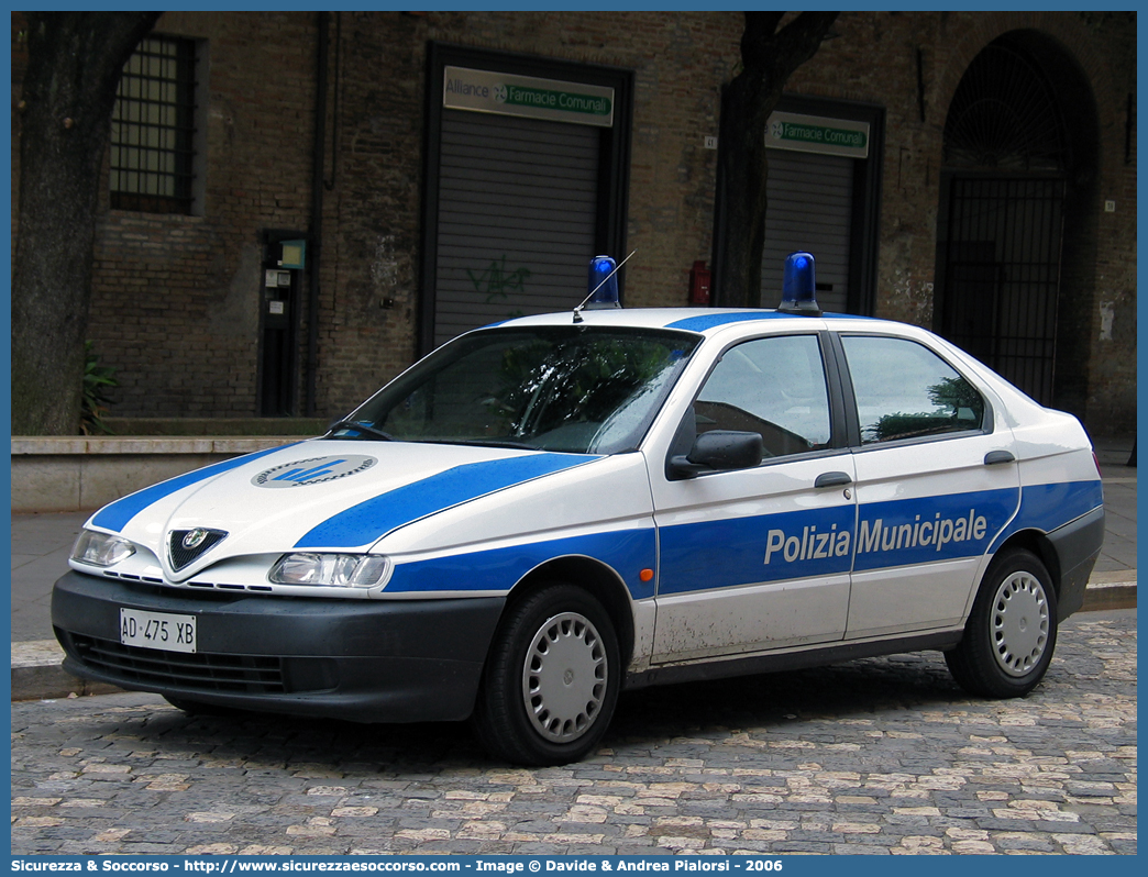 -
Polizia Municipale
Comune di Rimini
Alfa Romeo 146
Parole chiave: Polizia;Locale;Municipale;Rimini;Alfa Romeo;146