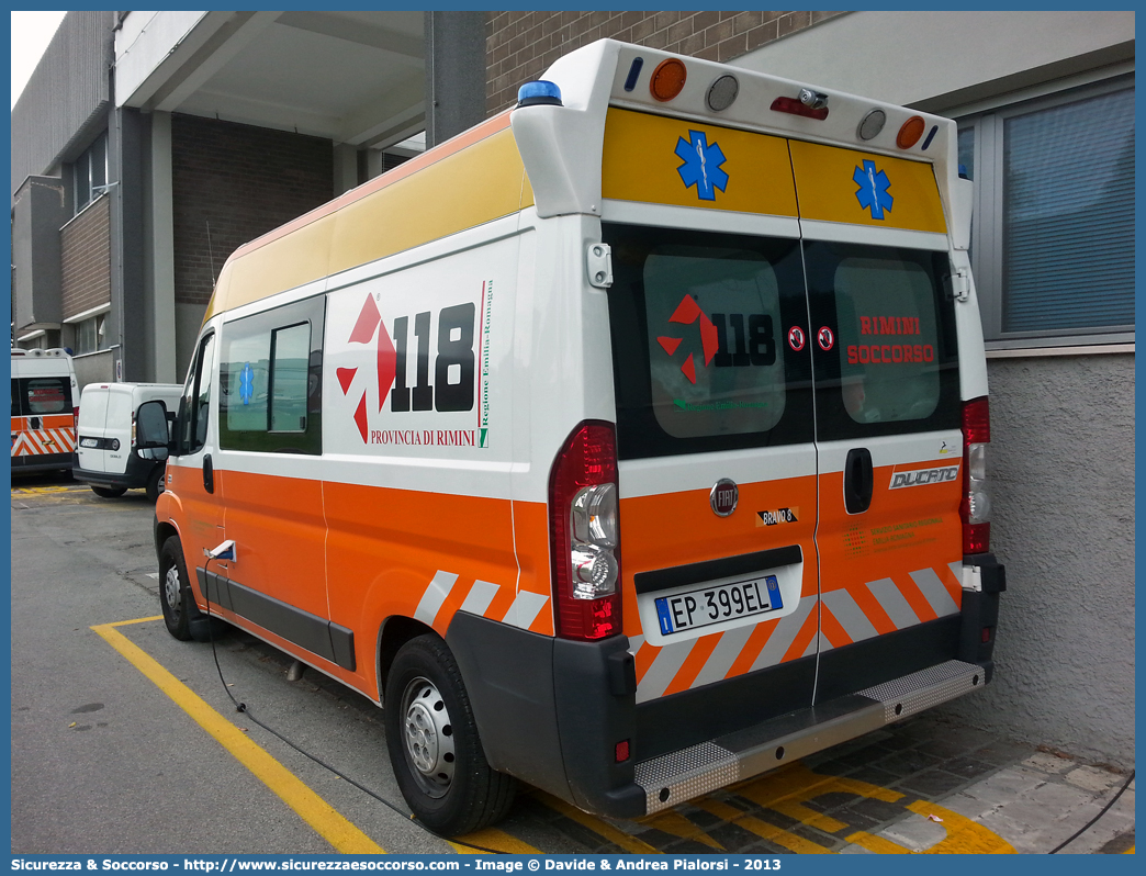 BRAVO 08
118 Romagna Soccorso
Ambito Territoriale di Rimini
Fiat Ducato III serie
Allestitore Boneschi S.r.l.
Parole chiave: 118;Romagna;Soccorso;Rimini;Ambulanza;Autoambulanza;Fiat;Ducato;X250;X 250;Savio;Boneschi