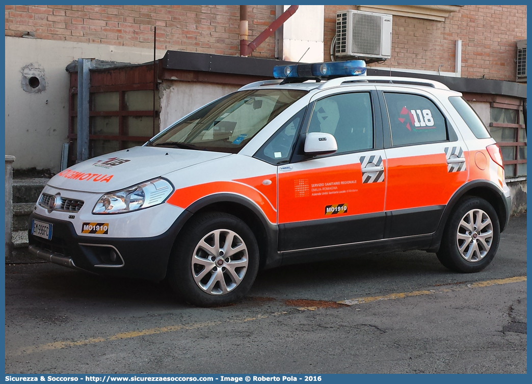 MO 1910
118 Modena Soccorso
Fiat Sedici II serie
Allestitore Vision S.r.l.
(variante)
Parole chiave: 118;Modena;Soccorso;Automedica;Automedicalizzata;Auto Medica;Auto Medicalizzata;Fiat;Sedici;Vision