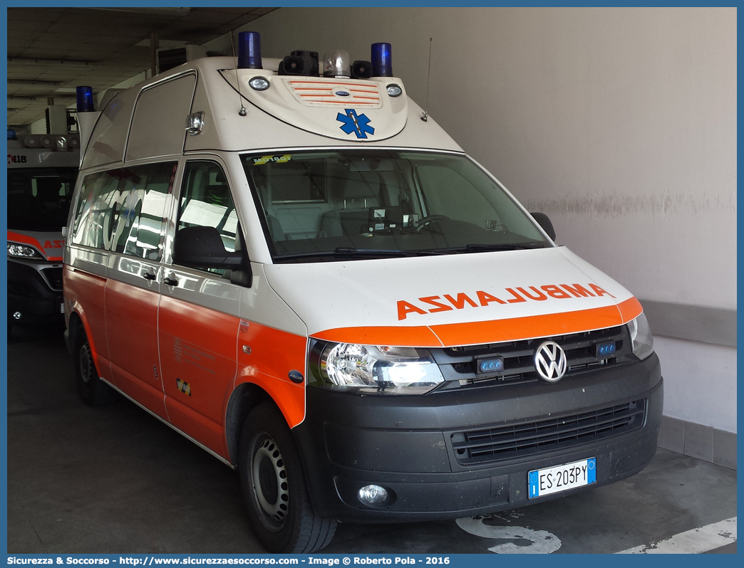 MO 1801
118 Modena Soccorso
Volkswagen Transporter T5 restyling
Allestitore Aricar S.p.A.
Parole chiave: 118;Modena;Soccorso;Ambulanza;Autoambulanza;Volkswagen;Transporter;T5;T 5;Aricar