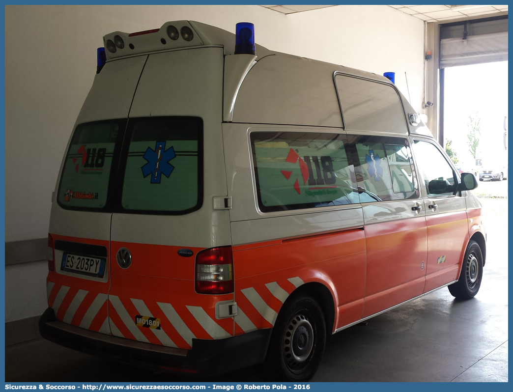 MO 1801
118 Modena Soccorso
Volkswagen Transporter T5 restyling
Allestitore Aricar S.p.A.
Parole chiave: 118;Modena;Soccorso;Ambulanza;Autoambulanza;Volkswagen;Transporter;T5;T 5;Aricar