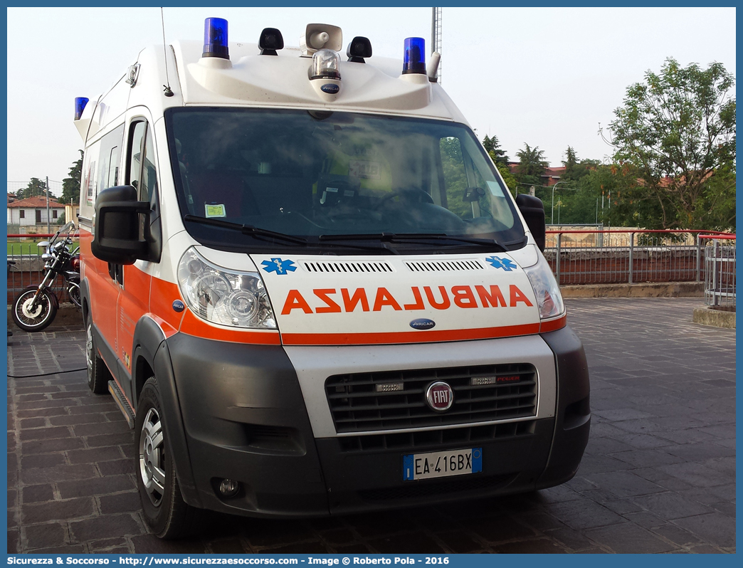 MO 1901
118 Modena Soccorso
Fiat Ducato III serie
Allestitore Aricar S.p.A.
Parole chiave: 118;Modena;Soccorso;Ambulanza;Autoambulanza;Fiat;Ducato;X250;X 250;Aricar