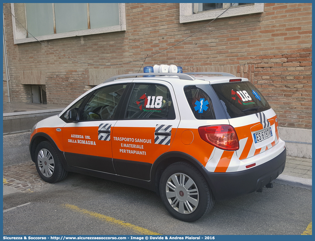 RA 39
118 Romagna Soccorso
Ambito Territoriale di Ravenna
Fiat Sedici II serie
Allestitore Vision S.r.l.
Parole chiave: 118;Romagna;Ravenna;Soccorso;Fiat;Sedici;Vision