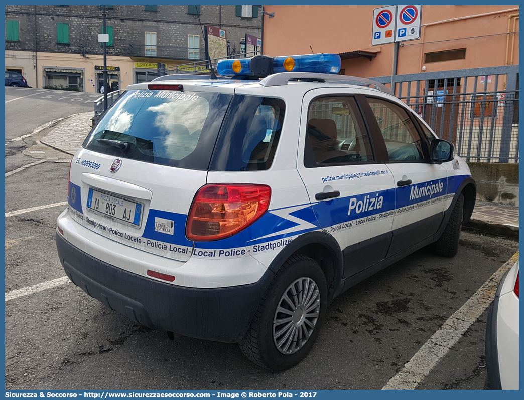 Polizia Locale YA803AJ
Polizia Municipale
Unione Terre di Castelli
Fiat Sedici II serie
Parole chiave: Polizia;Locale;Municipale;Terre di Castelli;Castelnuovo Rangone;Spilamberto;Savignano sul Panaro;Vignola;Castelvetro di Modena;Marano sul Panaro;Guiglia;Zocca;Fiat;Sedici;YA803AJ;YA 803 AJ