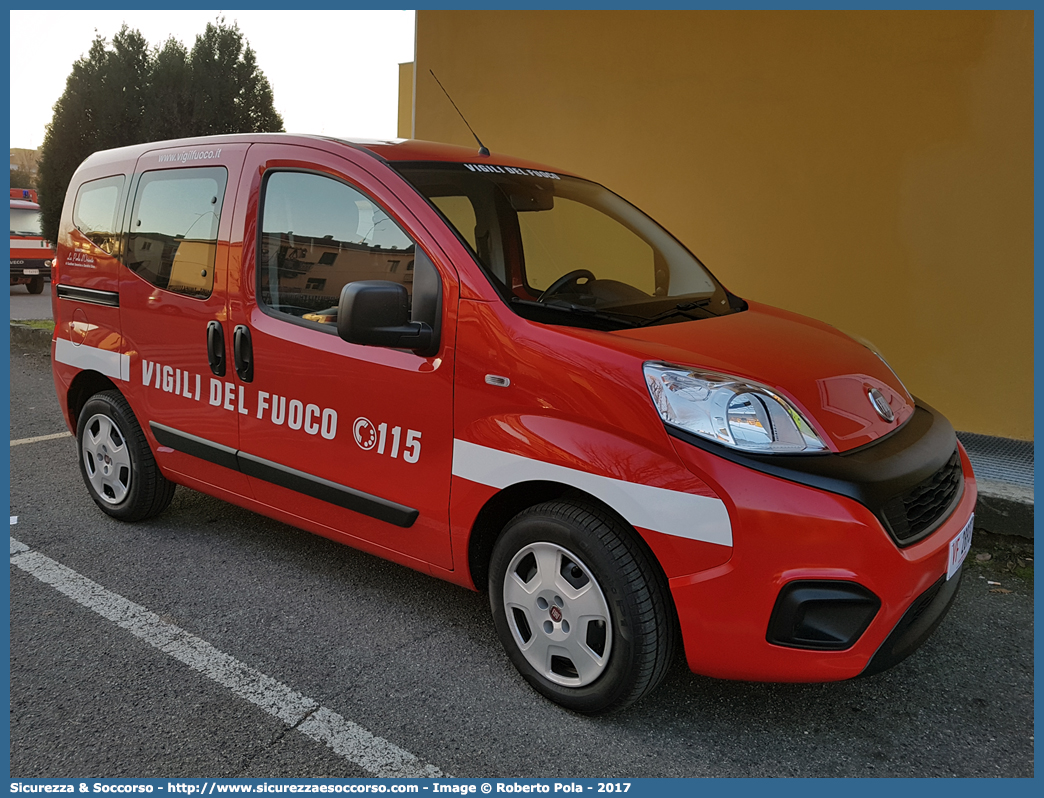 VF 28937
Corpo Nazionale Vigili del Fuoco
Fiat Qubo I serie restyling
Parole chiave: VVF;V.V.F.;Corpo;Nazionale;Vigili;del;Fuoco;Fiat;Qubo