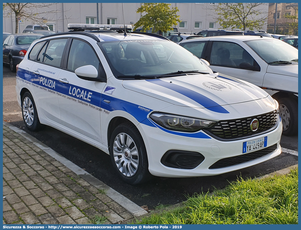 Polizia Locale YA449AP
Polizia Municipale
Comune di Finale Emilia
Fiat Nuova Tipo Station Wagon
Allestitore Bertazzoni S.r.l.
Parole chiave: Polizia;Locale;Municipale;Finale Emilia;Fiat;Nuova Tipo;Station;Wagon;S.W.;SW;Bertazzoni;YA449AP;YA 449 AP