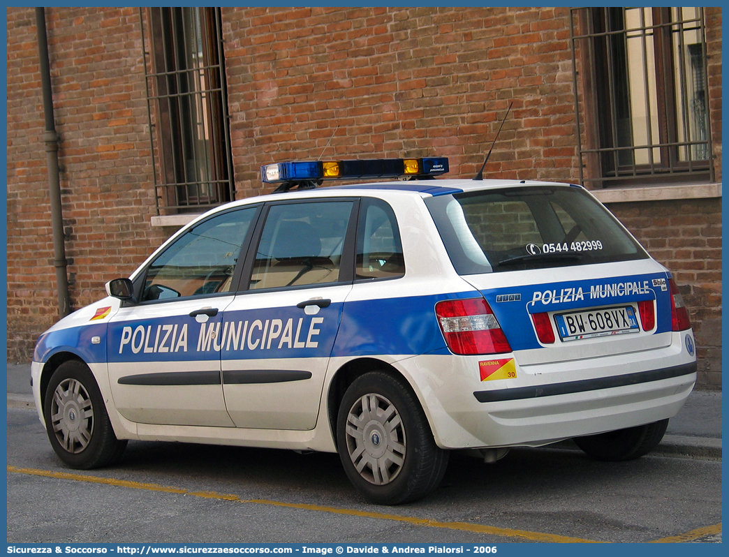 -
Polizia Municipale
Comune di Ravenna
Fiat Stilo
Parole chiave: Polizia;Locale;Municipale;Ravenna;Fiat;Stilo