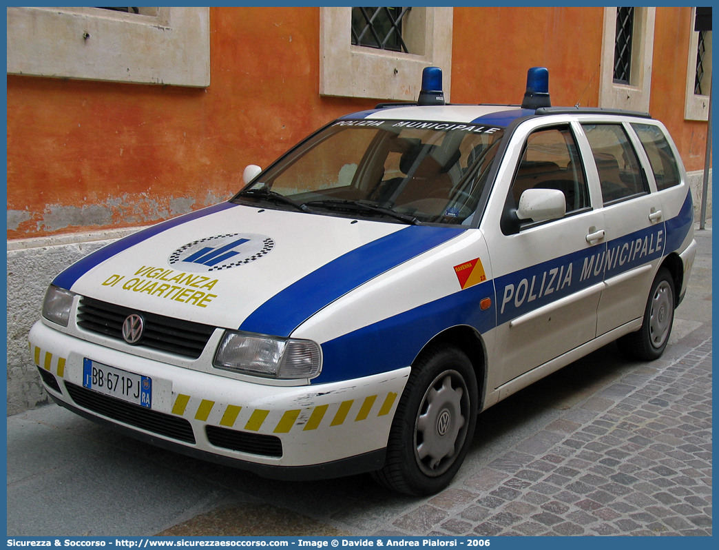 -
Polizia Municipale
Comune di Ravenna
Volkswagen Polo Variant
Parole chiave: Polizia;Locale;Municipale;Ravenna;Volkswagen;Polo;Variant