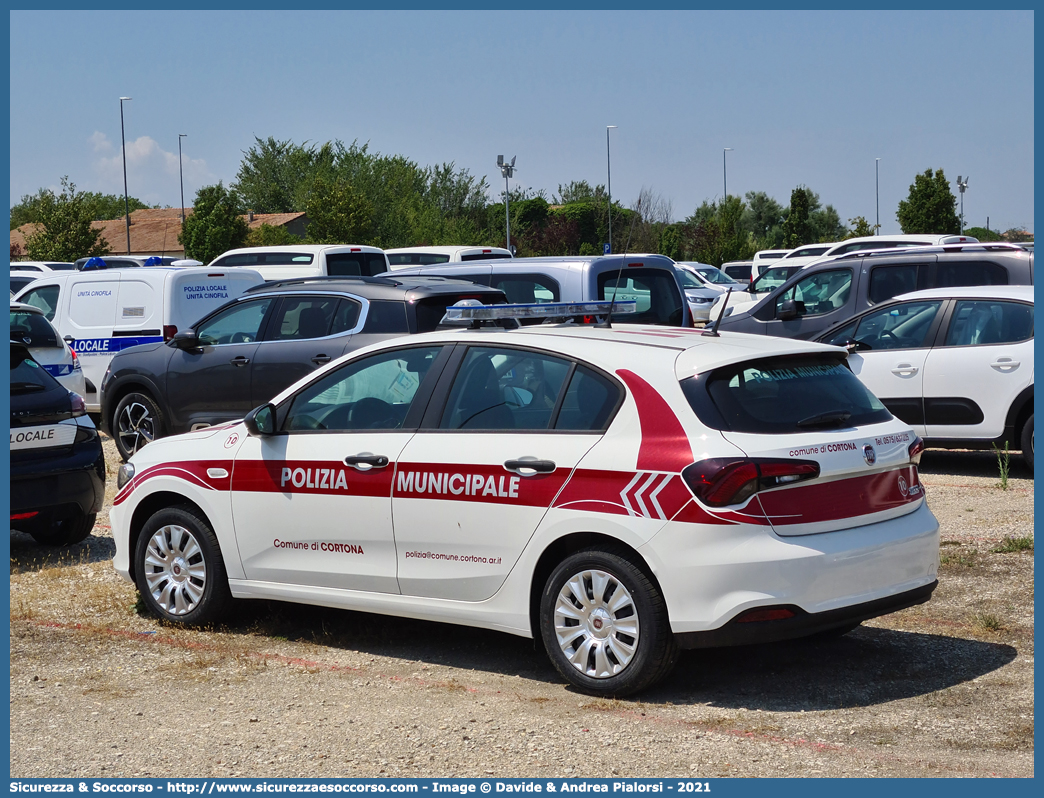 -
Polizia Municipale
Comune di Cortona
Fiat Nuova Tipo 5Porte restyling
Allestitore Focaccia Group S.r.l.
Parole chiave: Polizia;Locale;Municipale;Cortona;Fiat;Tipo;5Porte;5 Porte;Focaccia