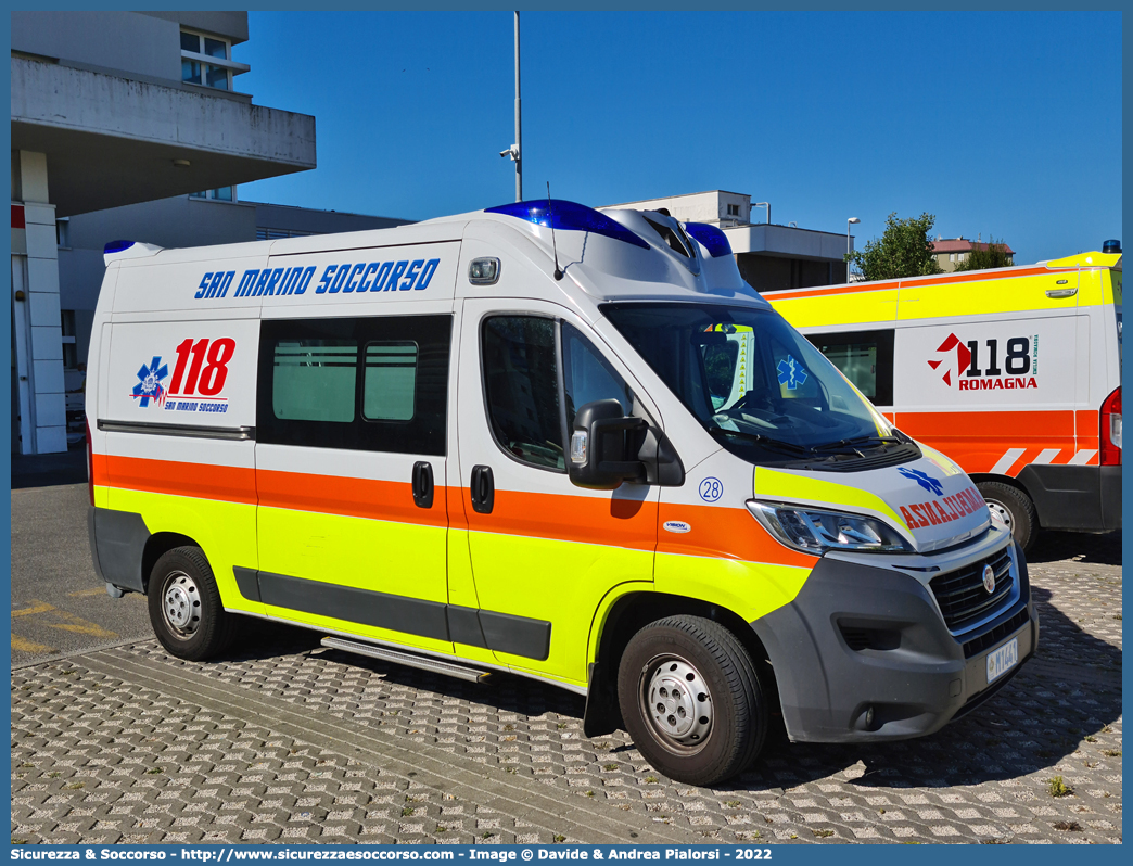 FALCO 28
118 San Marino Soccorso
Fiat Ducato III serie restyling
Allestitore Vision S.r.l.
Parole chiave: 118;San Marino;Soccorso;Ambulanza;Autoambulanza;Fiat;Ducato;X290;X 290;Vision