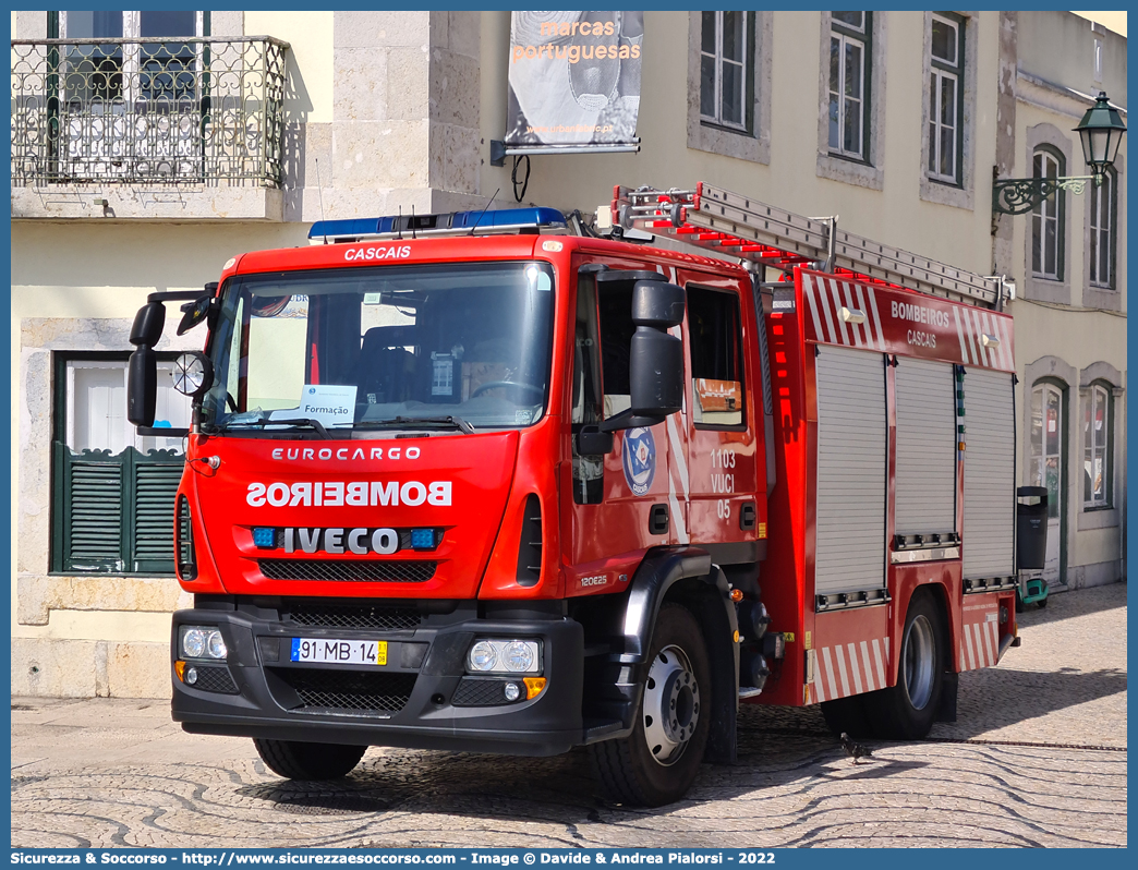 1103 VUCI 05
República Portuguesa
Bombeiros Voluntários de Cascais
Iveco EuroCargo 120E25 III generation
Parole chiave: República;Portuguesa;Bombeiros;Voluntários;Cascais;Iveco;EuroCargo;Euro Cargo;120E25;120 E 25