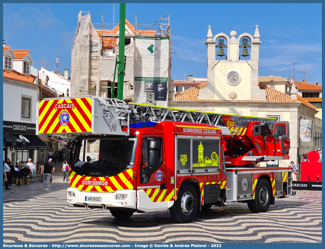 1103 VE32 01
República Portuguesa
Bombeiros Voluntários de Cascais
Iveco EuroCargo 160E32 Low Profile
IV generation
Parole chiave: República;Portuguesa;Bombeiros;Voluntários;Cascais;Iveco;EuroCargo;Euro Cargo;160E32;160 E 32;Low;Profile