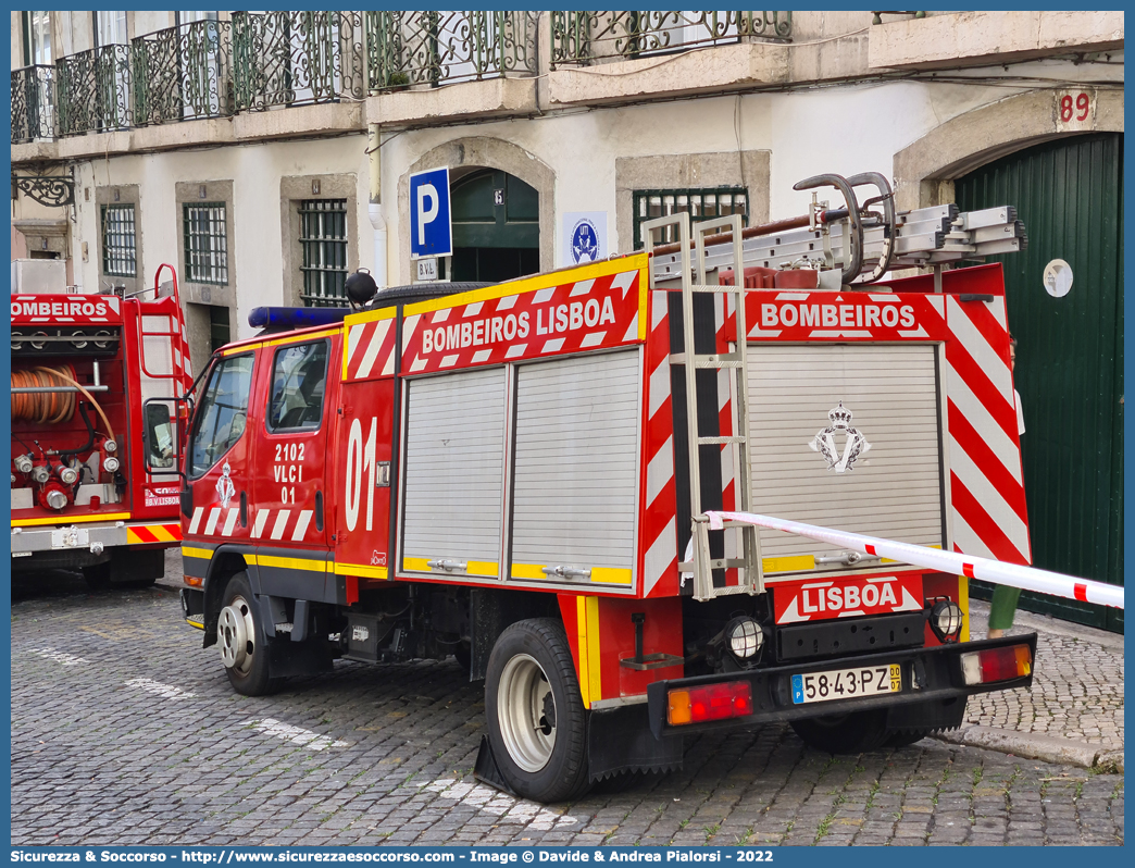 2102 VLCI 01
República Portuguesa
Bombeiros Voluntários de Lisboa
Mitsubishi Canter
Parole chiave: República;Portuguesa;Bombeiros;Voluntários;Lisboa;Mitsubishi;Canter