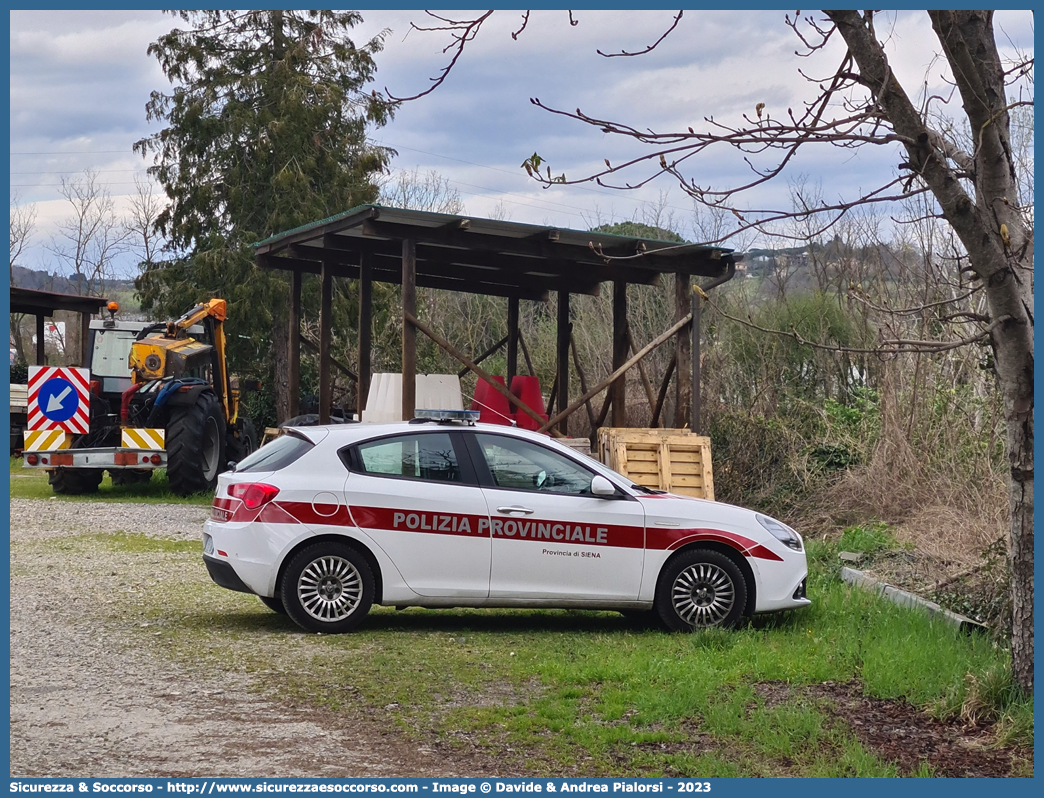 Polizia Locale YA029AN
Polizia Provinciale
Provincia di Siena
Alfa Romeo Nuova Giulietta
I serie II restyling
Parole chiave: PL;P.L.;PP;P.P.;Polizia;Locale;Provinciale;Siena;Alfa Romeo;Nuova Giulietta