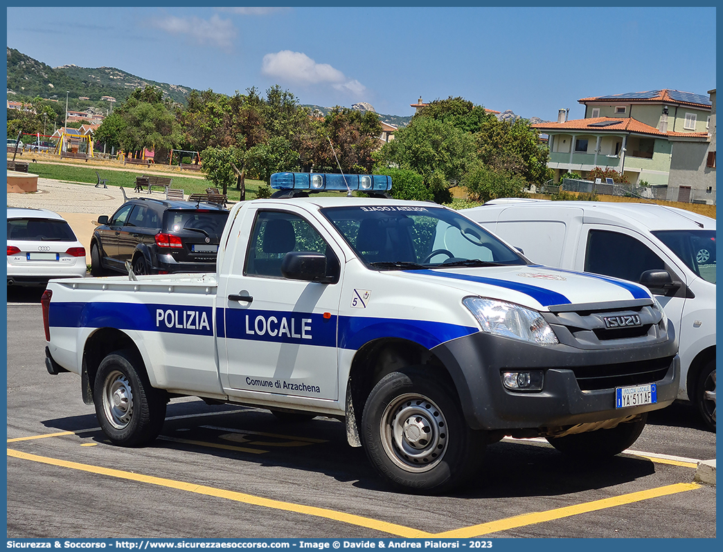 Polizia Locale YA511AF
Polizia Locale
Comune di Arzachena
Isuzu D-Max II serie
Parole chiave: PL;P.L.;PM;P.M.;Polizia;Locale;Municipale;Arzachena;Isuzu;Dmax;D-Max;D - Max;YA511AF;YA 511 AF