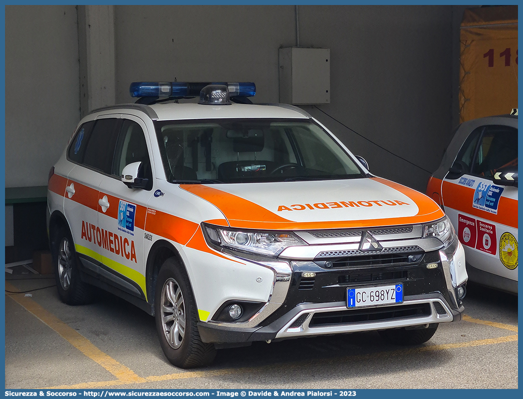 CHARLIE 08
118 Arezzo
Mitsubishi Outlander III serie restyling
Allestitore Orion S.r.l.
Parole chiave: 118;Arezzo;Automedica;Automedicalizzata;Auto Medica;Auto Medicalizzata;Mitsubishi;Outlander;Orion