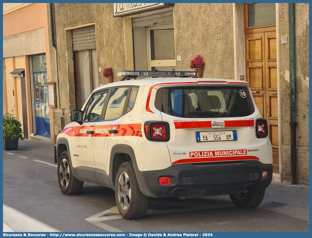 Polizia Locale YA554AM
Polizia Municipale
Gestione Associata Amiata Val d'Orcia
Jeep Renegade I serie
Allestitore Ciabilli S.r.l.
Parole chiave: Polizia;Locale;Municipale;Amiata;Val d Orcia;Val d&#039;Orcia;Abbadia San Salvatore;Castiglione d Orcia;Piancastagnaio;Radicofani;San Quirico d Orcia;Jeep;Renegade;Ciabilli;YA554AM;YA 554 AM