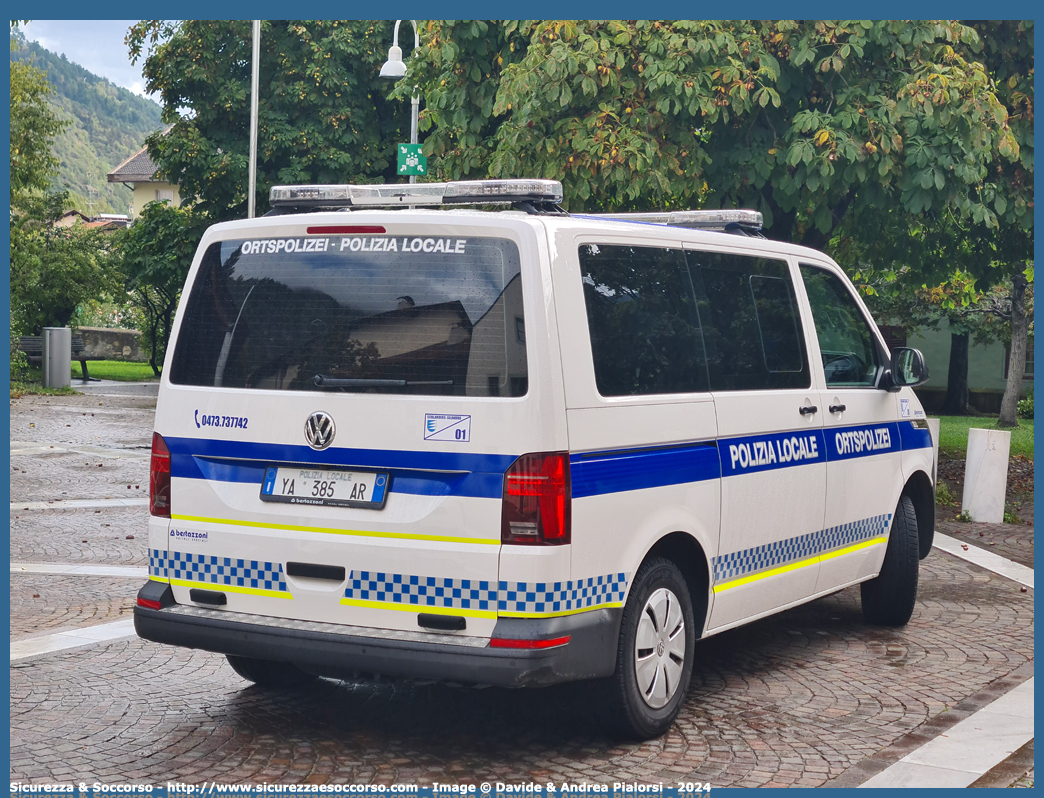 Polizia Locale YA385AR
Polizia Locale
Comune di Silandro
Volkswagen Transporter T6.1
Allestitore Bertazzoni S.r.l.
Parole chiave: Polizia;Locale;Municipale;Silandro;Schlanders;Volkswagen;Transporter;T6.1;T 6.1;Bertazzoni;YA385AR;YA 385 AR