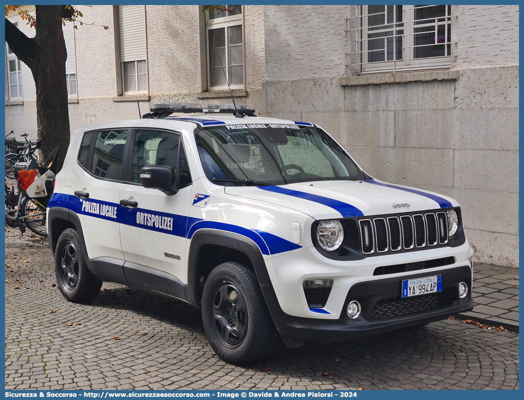 Polizia Locale YA994AP
Polizia Locale
Comune di Merano
Jeep Renegade I serie restyling
Allestitore Bertazzoni S.r.l.
Parole chiave: Polizia;Locale;Municipale;Merano;Meran;Jeep;Renegade;Bertazzoni;YA994AP;YA 994 AP