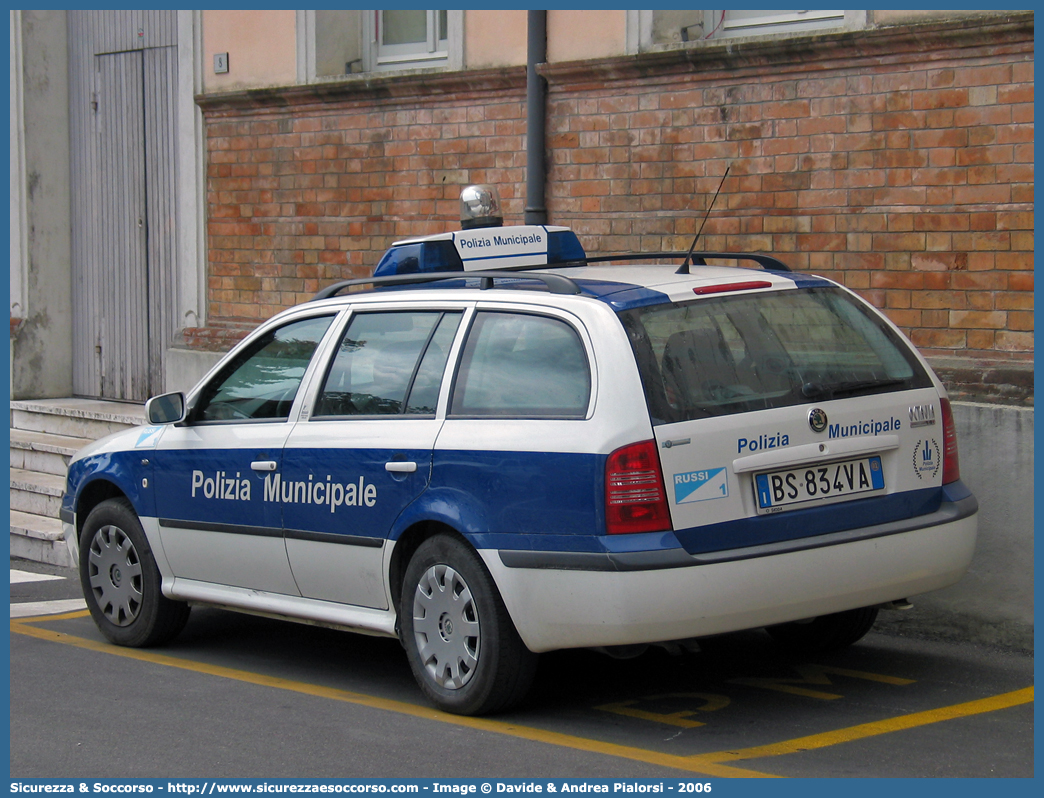 -
Polizia Municipale
Comune di Russi
Skoda Octavia Wagon I serie
Allestitore Focaccia Group S.r.l.
Parole chiave: Polizia;Locale;Municipale;Russi;Skoda;Octavia;Wagon;Focaccia