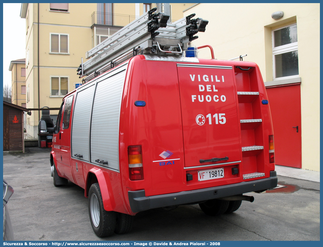 VF 19812
Corpo Nazionale Vigili del Fuoco
Ford Transit II serie II resyling
Allestitore BAI S.r.l.
Parole chiave: Corpo;Nazionale;Vigili del Fuoco;Vigili;Fuoco;Ford;Transit;BAI;B.A.I.;Polisoccorso