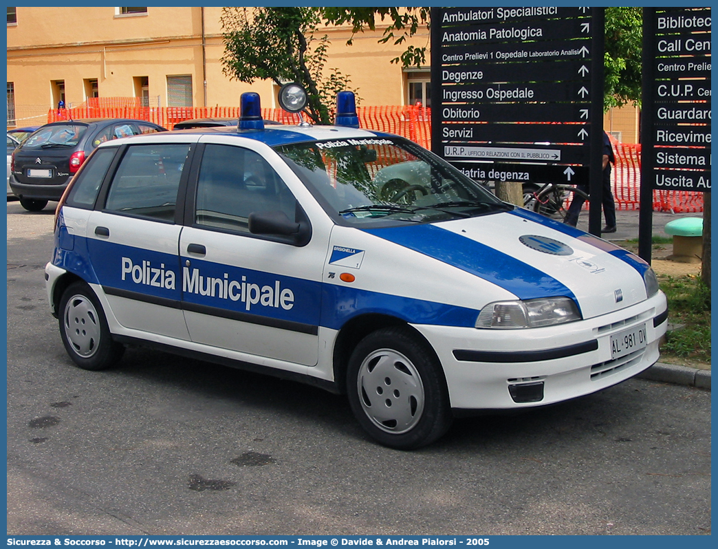 -
Polizia Municipale
Comune di Brisighella
Fiat Punto I serie
Parole chiave: Polizia;Municipale;Locale;Brisighella;Fiat;Punto