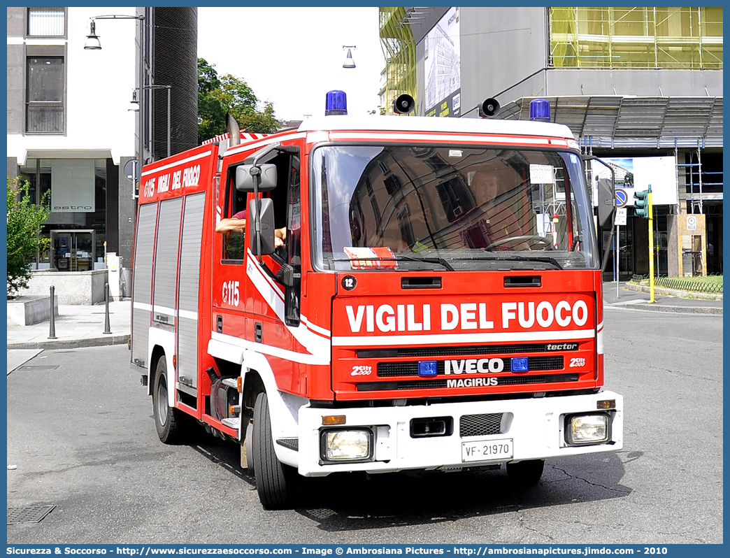 VF 21970
Corpo Nazionale Vigili del Fuoco
Iveco Magirus City2000
100E21 I serie
Parole chiave: VVF;V.V.F.;Corpo;Nazionale;Vigili;del;Fuoco;AutoPompaSerbatoio;APS;A.P.S.;Iveco;Magirus;EuroFire;100E21;City2000;City;2000