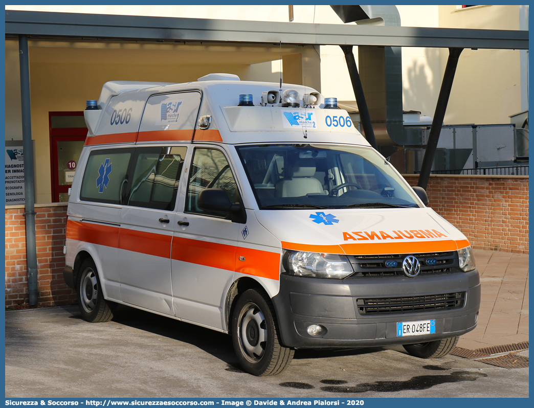 0506
118 Ancona Soccorso
ASUR Area Vasta 2
Fabriano - Jesi - Senigallia - Ancona
Volkswagen Transporter T5 restyling
Allestitore Mariani Fratelli S.r.l.
Parole chiave: 118;Pesaro;Soccorso;ASUR;A.S.U.R.;Azienda;Sanitaria;Unica;Regionale;Area;Vasta;2;Fabriano;Jesi;Senigallia;Ancona;Ambulanza;Autoambulanza;Volkswagen;Transporter;T5;T 5;Mariani;Fratelli