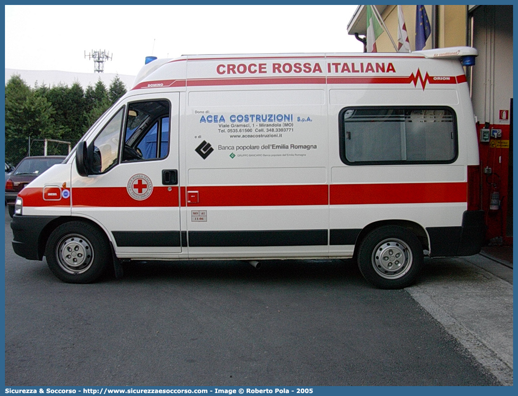 CRI A372B
Croce Rossa Italiana
Finale Emilia
Fiat Ducato II serie restyling
Allestitore Orion S.r.l.
Parole chiave: Croce;Rossa;Italiana;CRI;C.R.I.;Ambulanza;Fiat;Ducato;Orion;Finale Emilia