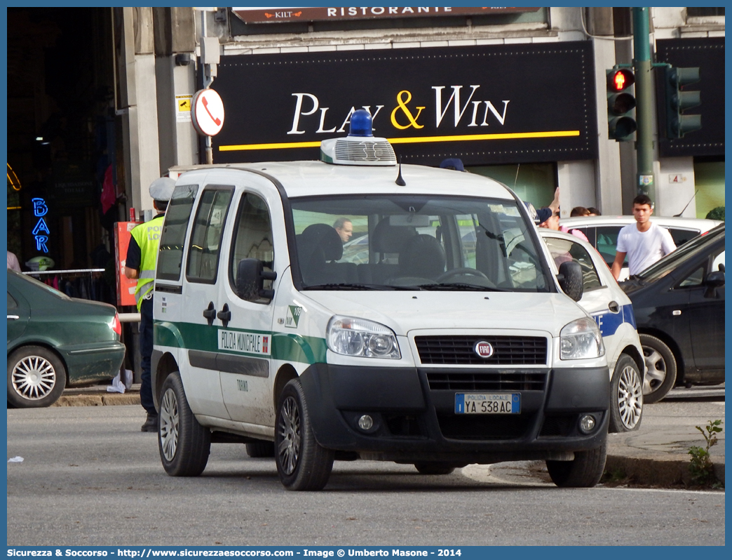 Polizia Locale YA538AC
Polizia Municipale
Comune di Torino
Fiat Doblò I serie restyling
Parole chiave: PL;P.L.;PM;P.M.;Polizia;Locale;Municipale;Torino;Fiat;Doblò;Doblo;YA538AC;YA 538 AC