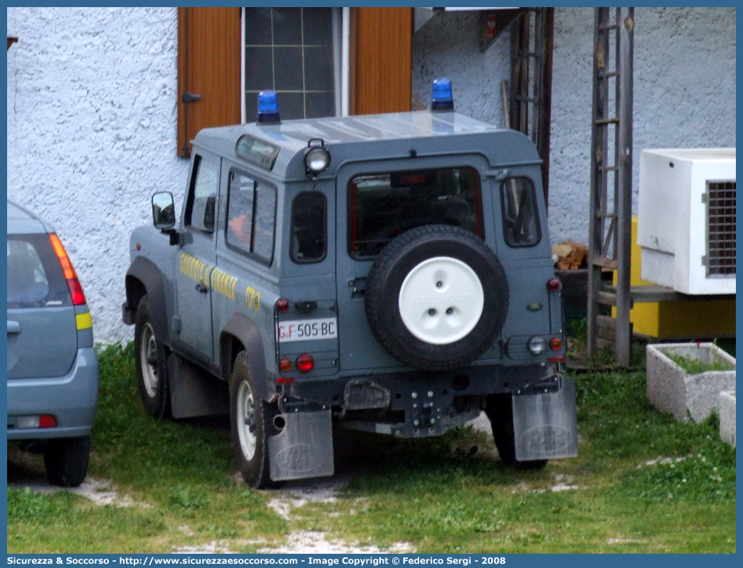 GdiF 505BC
Guardia di Finanza
S.A.G.F.
Land Rover Defender 90
Parole chiave: GdiF;G.D.F.;GDF;Guardia di Finanza;S.A.G.F.;SAGF;Soccorso Alpino;Land Rover;Defender 90;505BC