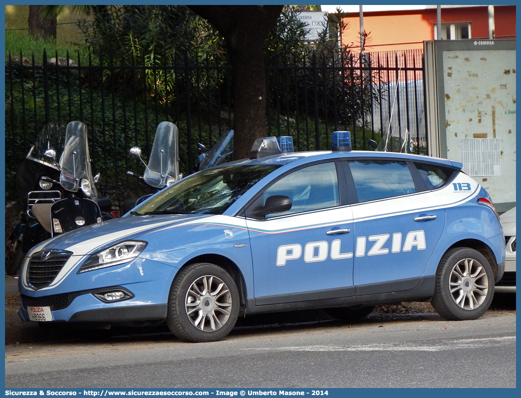 Polizia H8966
Polizia di Stato
Reparto Prevenzione Crimine
Lancia Nuova Delta
Parole chiave: Polizia di Stato;Polizia;PS;Reparto Prevenzione Crimine;Lancia;Delta;H8966