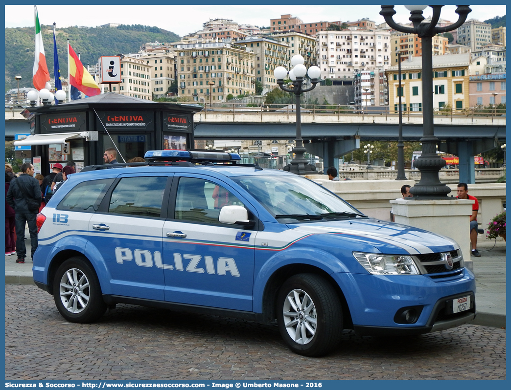 Polizia M0257
Polizia di Stato
Polizia Stradale
Fiat Freemont
(II fornitura)
Parole chiave: PS;P.S.;Polizia;di;Stato;Pubblica;Sicurezza;Stradale;Fiat;Freemont