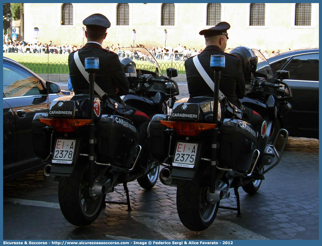 EI A2375 - EI A2378
Arma dei Carabinieri
Reparto Carabinieri presso l'Esercito Italiano
Bmw R1200RT
Parole chiave: EIA2375;EIA2378;Arma dei Carabinieri;Reparto Carabinieri presso l'Esercito Italiano;BMW R1200 RT