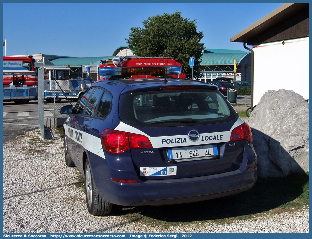 Polizia Locale YA646AL
Polizia Locale
Comune di Castello di Godego
Opel Astra Station Wagon IV serie
Allestitore Carrozzeria Battiston
Parole chiave: Polizia;Locale;Municipale;Castello di Godego;Opel;Astra;Station Wagon;YA646AL;YA 646 AL;Battiston